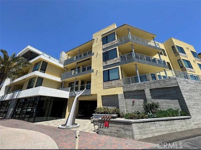 Condo for rent at 414 Main St #210, Huntington Beach, CA 92648