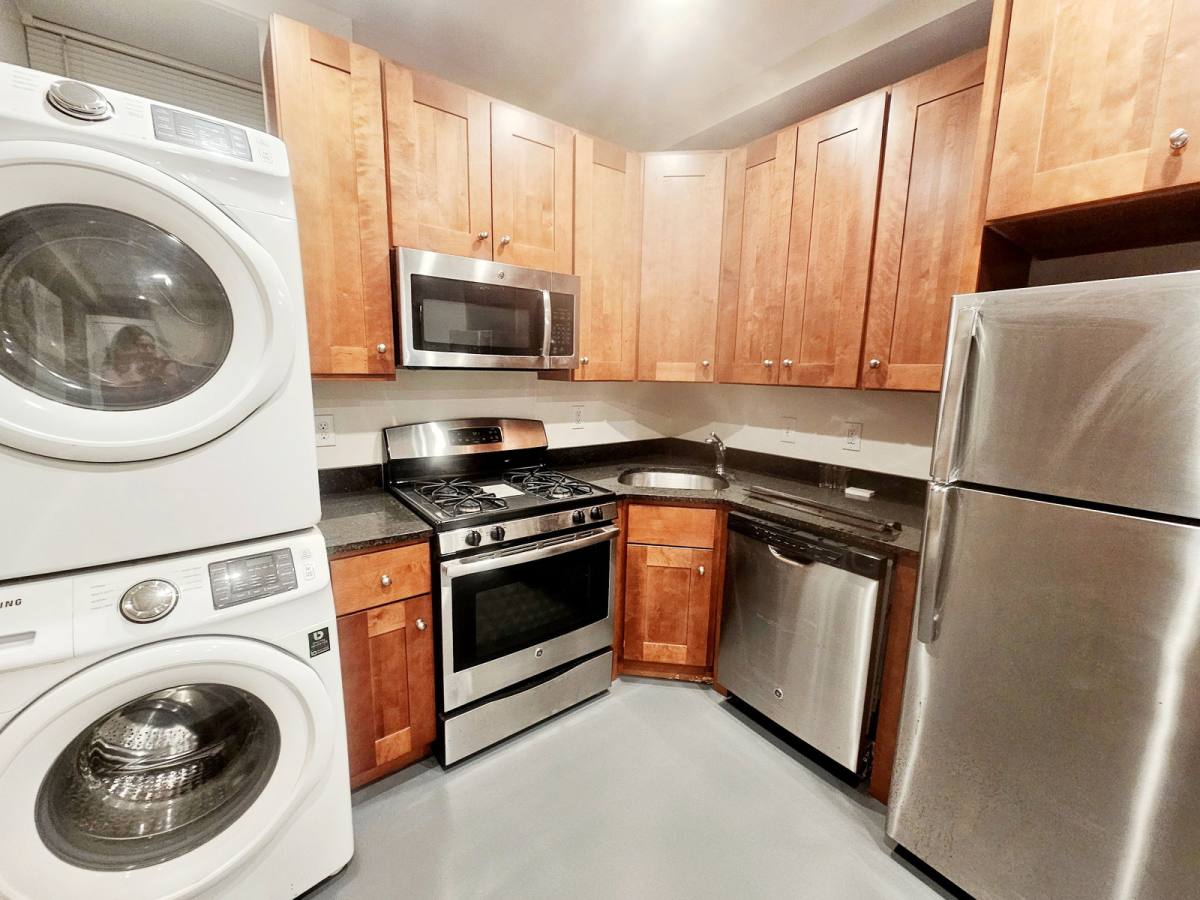 Apartment for rent at 36 High St #L2, Brookline, MA 02445