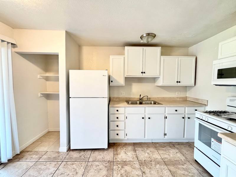 Townhouse for rent at 920 W Montague Ave #1, Salt Lake City, UT 84104