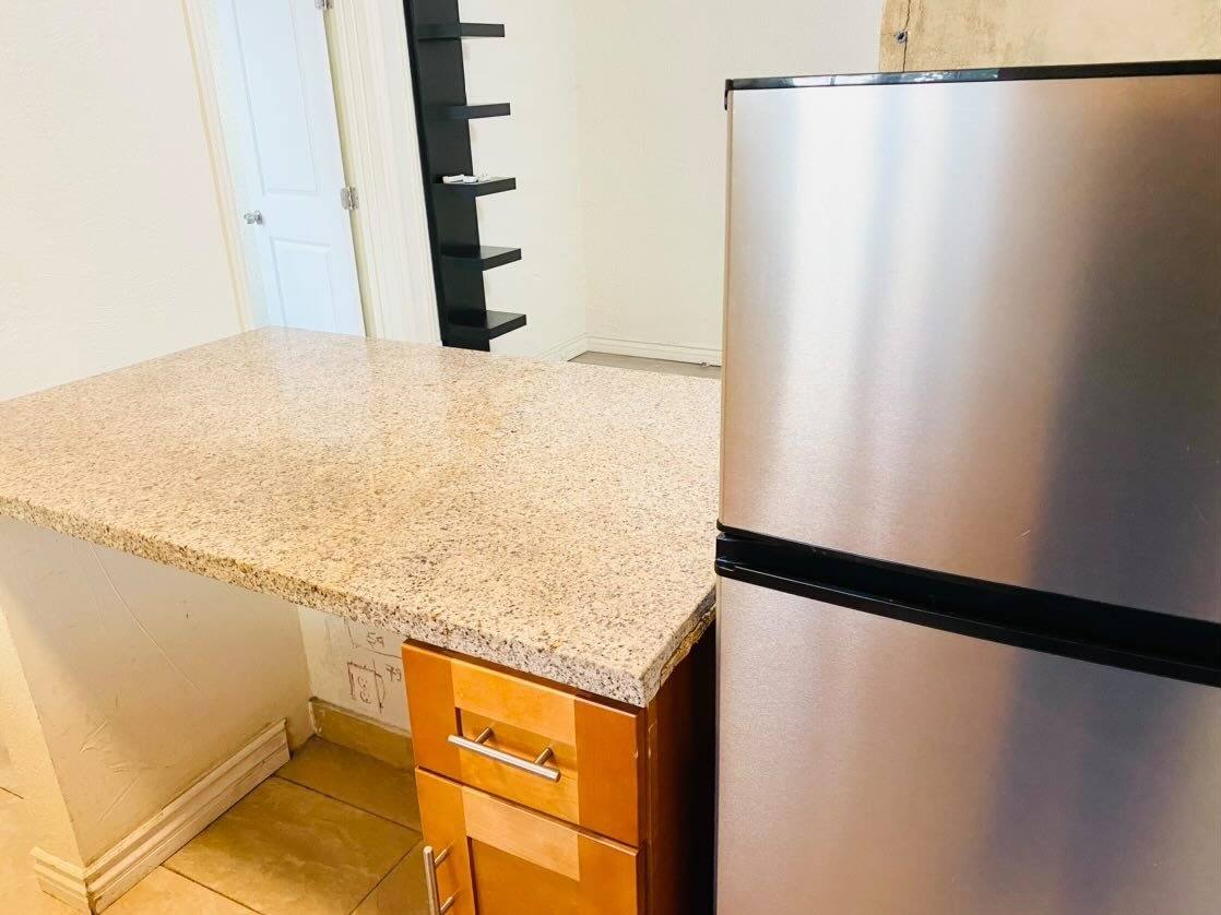 House for rent at 5630 1 2 Craner Ave, North Hollywood, CA 91601