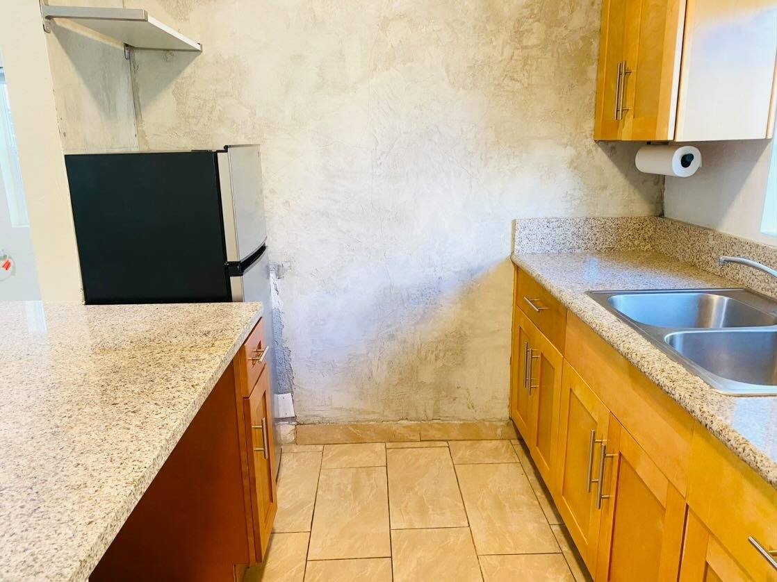 House for rent at 5630 1 2 Craner Ave, North Hollywood, CA 91601