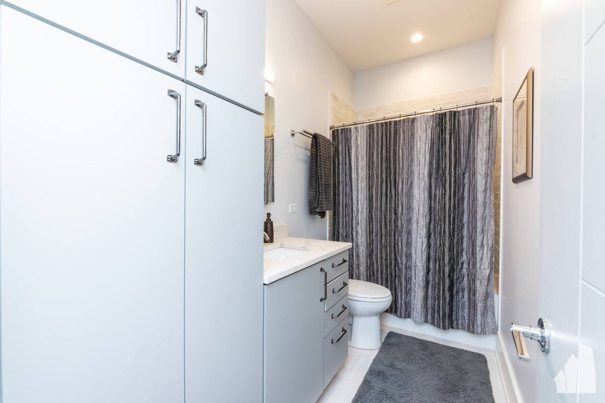 Apartment for rent at 3049 N Clybourn Ave #1, Chicago, IL 60618