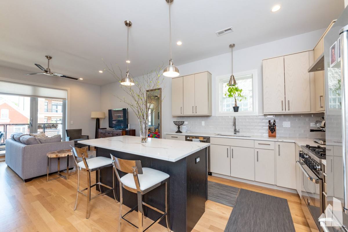 Apartment for rent at 3049 N Clybourn Ave #1, Chicago, IL 60618