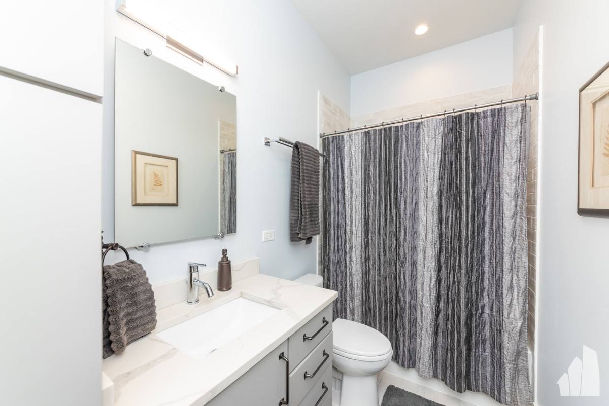Apartment for rent at 3049 N Clybourn Ave #1, Chicago, IL 60618