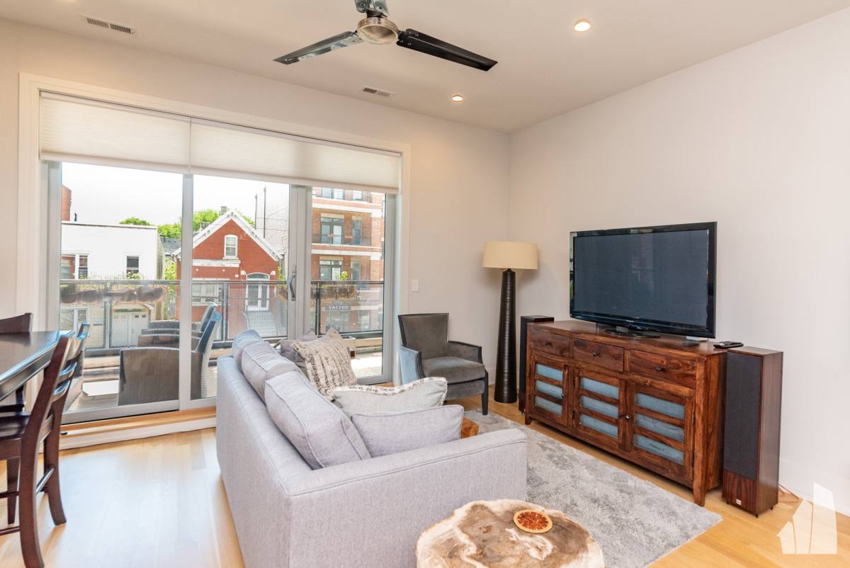 Apartment for rent at 3049 N Clybourn Ave #1, Chicago, IL 60618