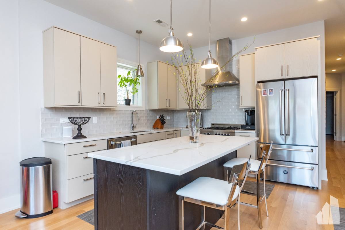 Apartment for rent at 3049 N Clybourn Ave #1, Chicago, IL 60618