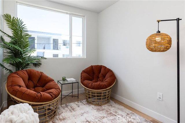 House for rent at 2824 Rowena Ave #B, Los Angeles, CA 90039