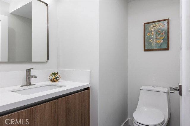 House for rent at 2824 Rowena Ave #B, Los Angeles, CA 90039