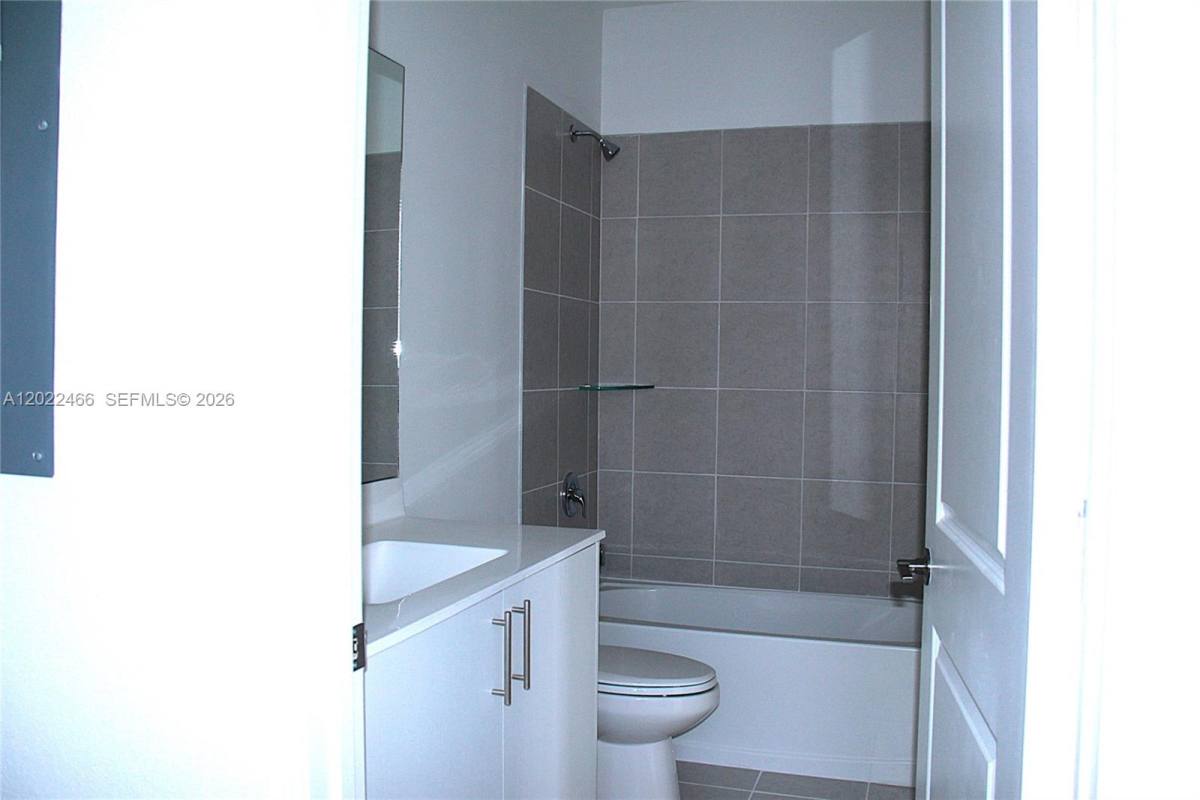 Townhouse for rent at 2617 SE 28th Dr, Homestead, FL 33035