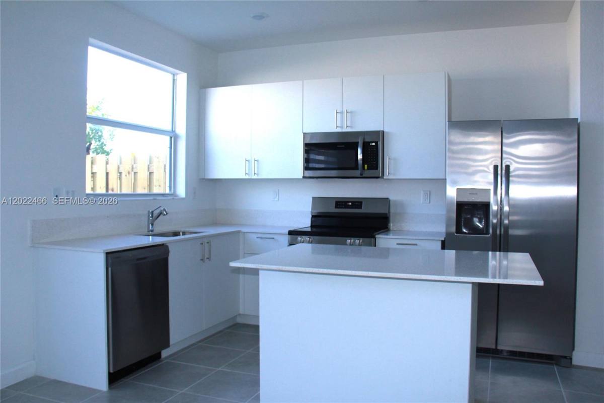 Townhouse for rent at 2617 SE 28th Dr, Homestead, FL 33035