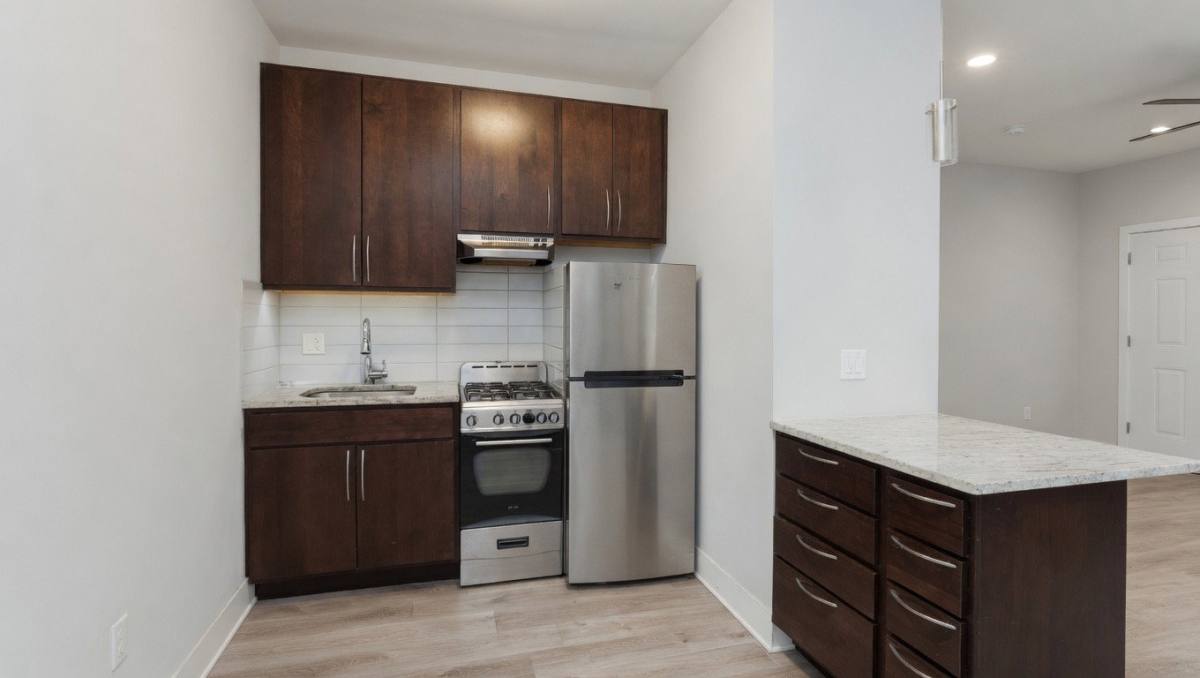 Apartment for rent at 4006 N Bell Ave #1, Chicago, IL 60618