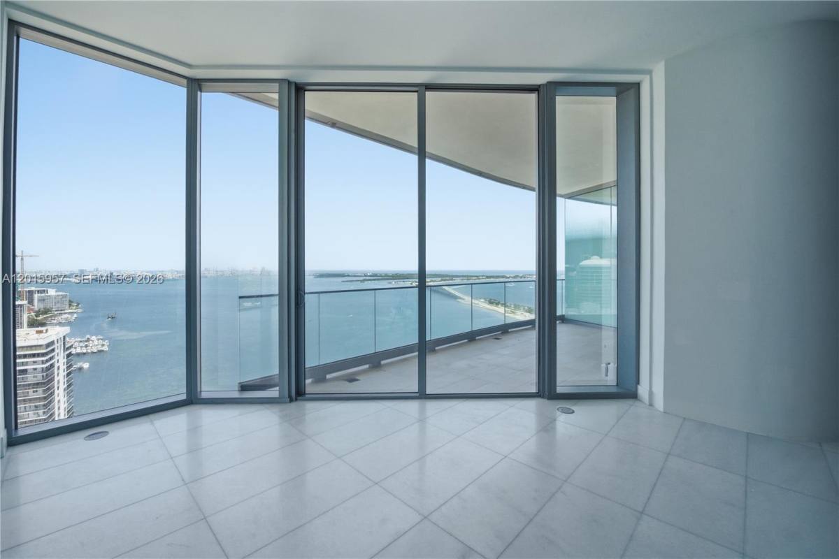 Apartment for rent at 175 SE 25th Rd #3104, Miami, FL 33129