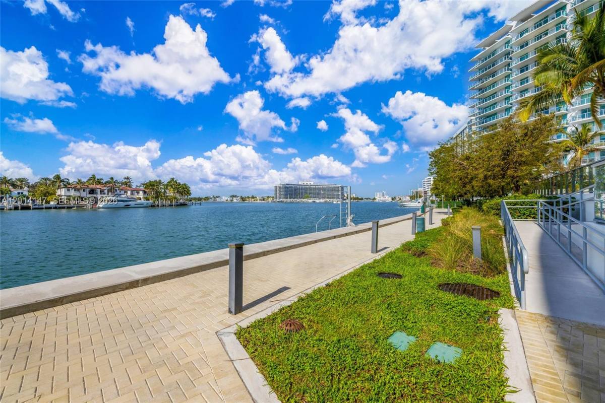 Condo for rent at 6620 Indian Creek Dr #613, Miami Beach, FL 33141
