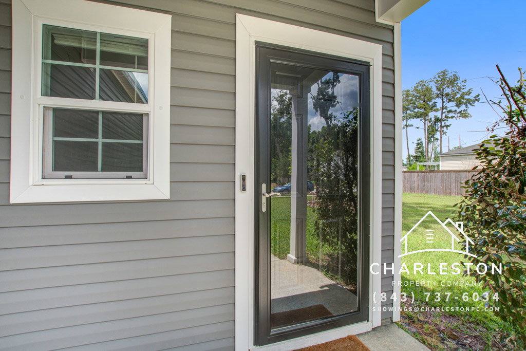 House for rent at 347 Matuskovic Dr, Charleston, SC 29414