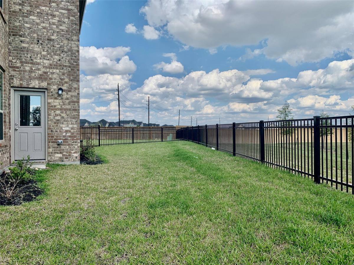 Apartment for rent at 1024 Greenshank Dr, Katy, TX 77493
