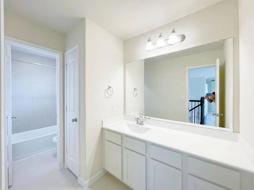 Apartment for rent at 4403 Silvergrass Lane, Katy, TX 77493