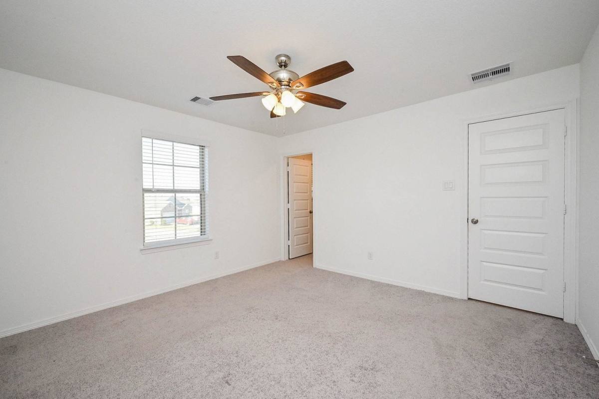 Apartment for rent at 5706 Embracement Lane, Katy, TX 77493