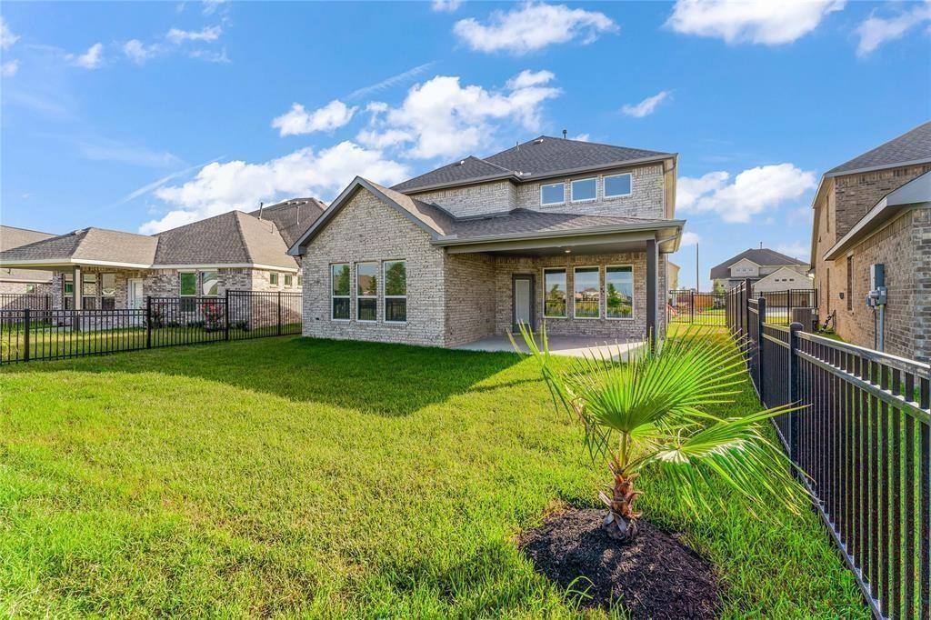 Apartment for rent at 550 Long Beach Bay Dr, Katy, TX 77493