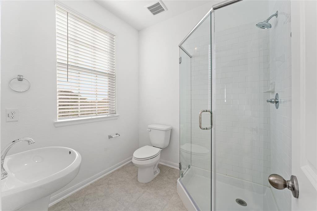 Apartment for rent at 550 Long Beach Bay Dr, Katy, TX 77493