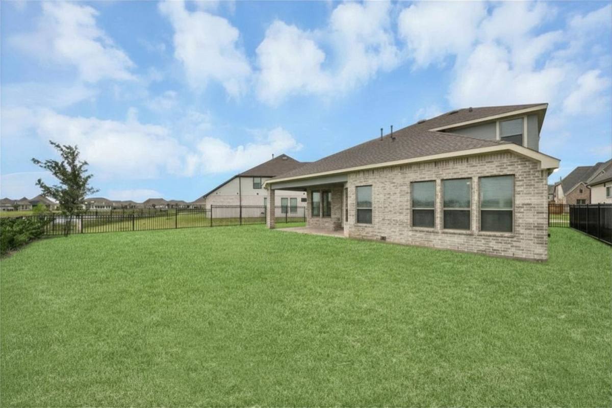 Apartment for rent at 584 Santa Rosa Hills Dr, Katy, TX 77493