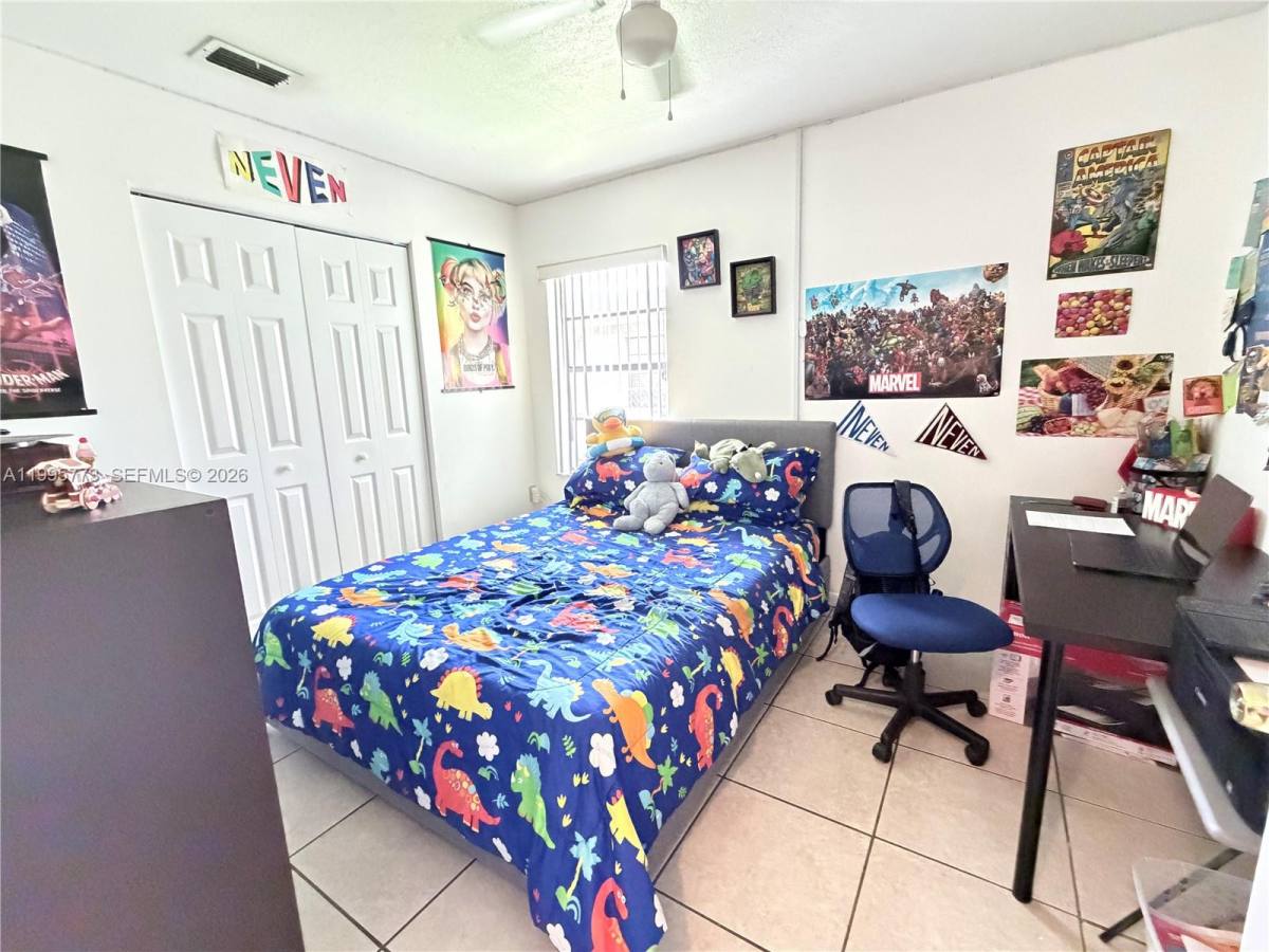 House for rent at 954 NW 14th St, Homestead, FL 33034