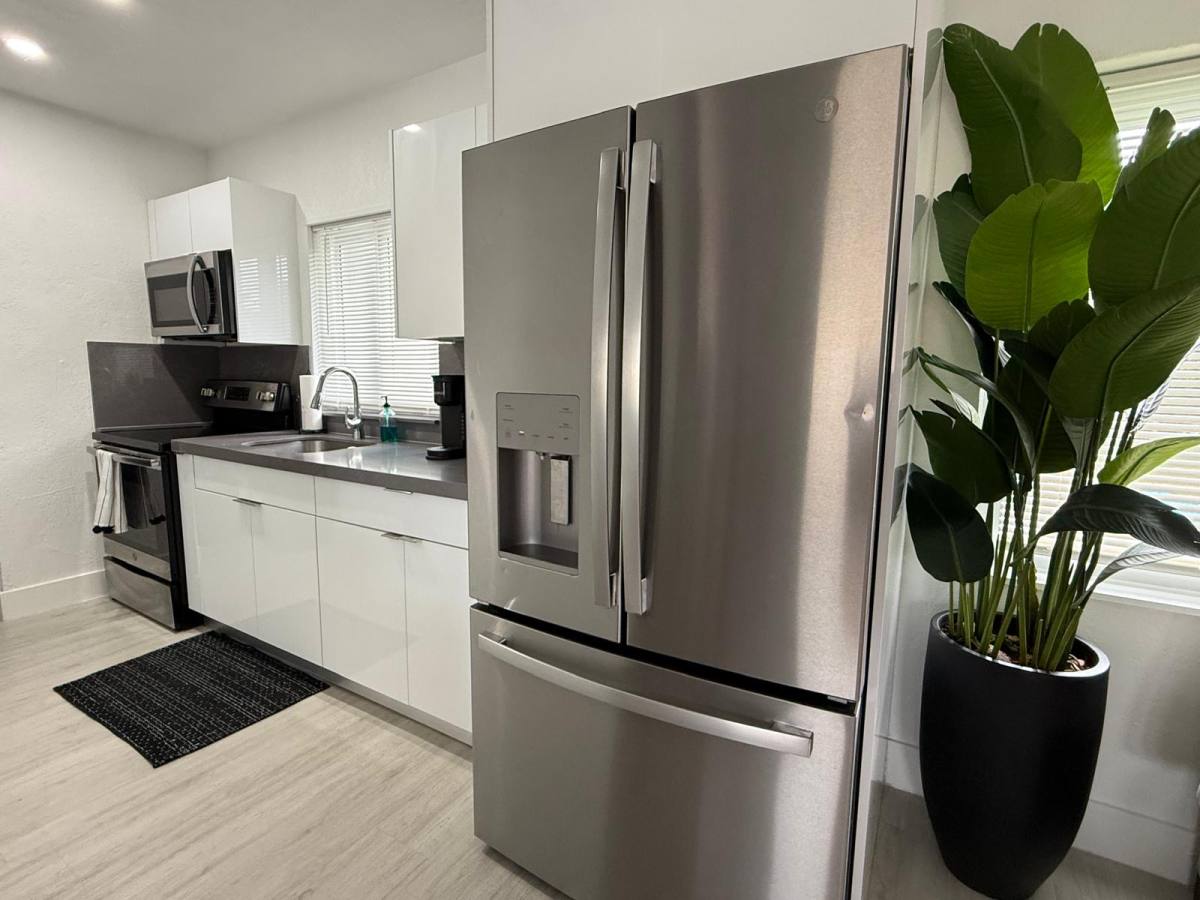 Apartment for rent at 6825 NW 5th Court, Miami, FL 33150