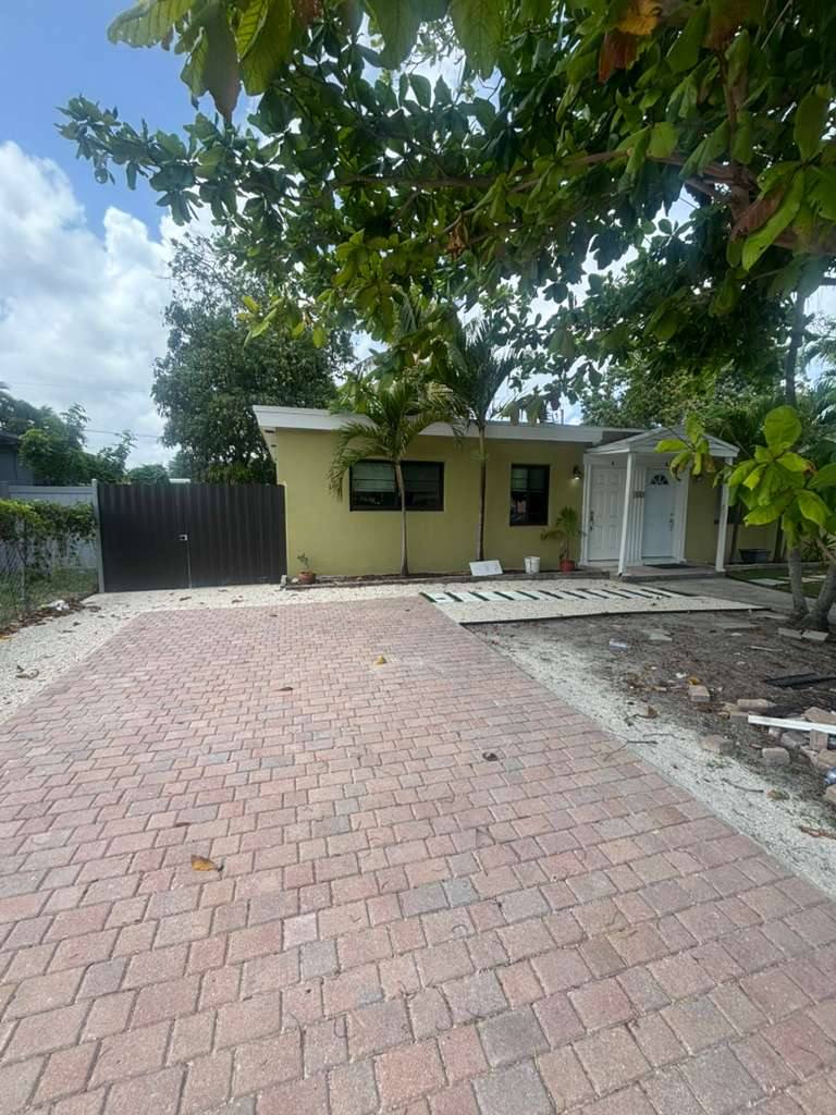 Apartment for rent at 1167 NW 112th St, Miami, FL 33168