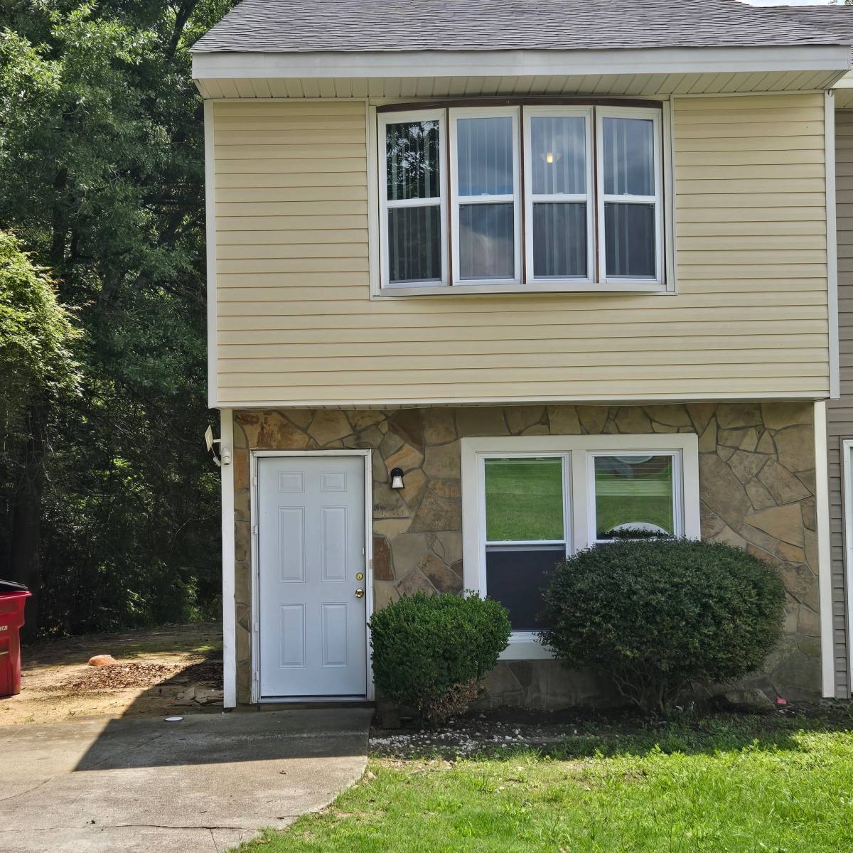 Townhouse for rent at 4836 Mamie Carter Dr, Macon, GA 31204