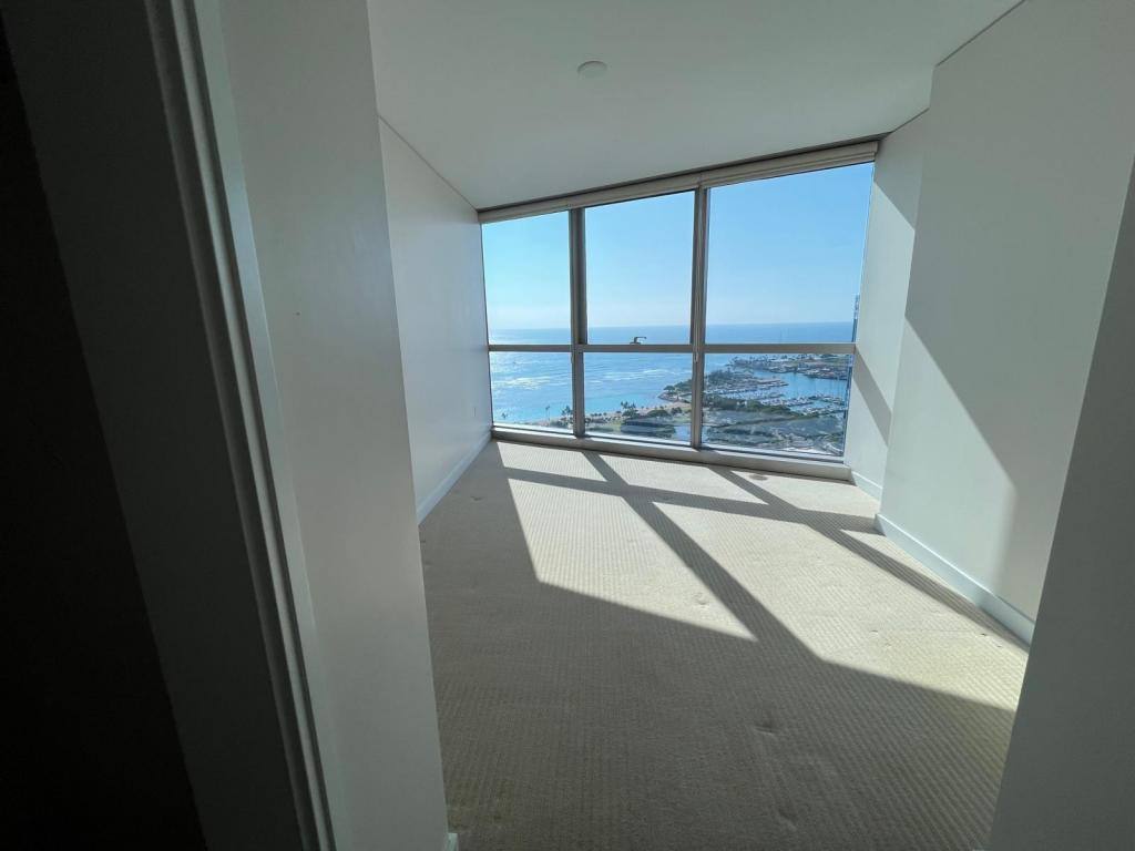 Apartment for rent at 1177 Queen St #4404, Honolulu, HI 96814