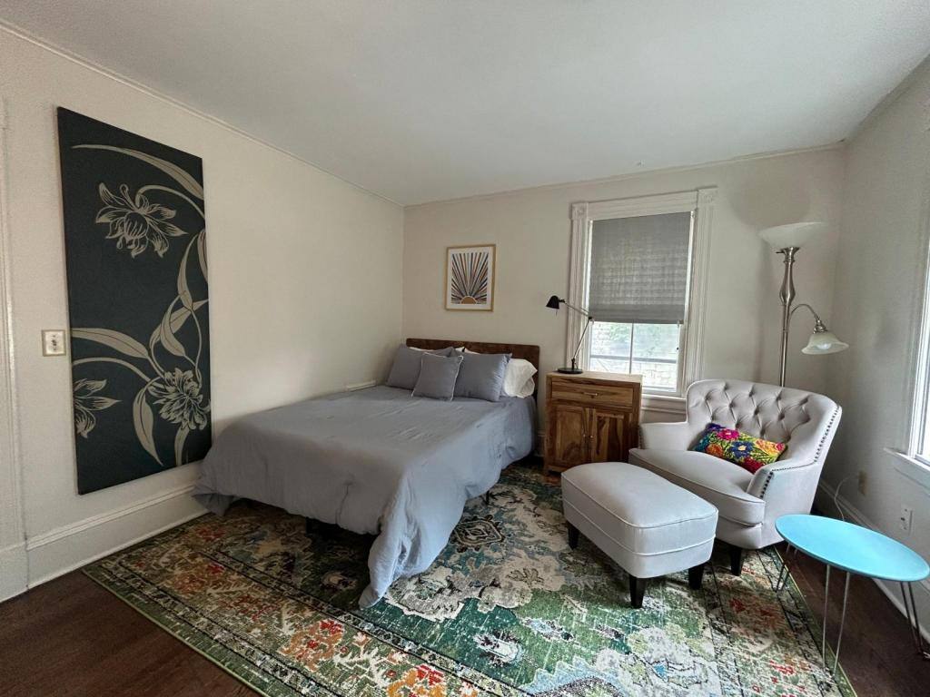 Apartment for rent at 8 S Union St #2, Burlington, VT 05401