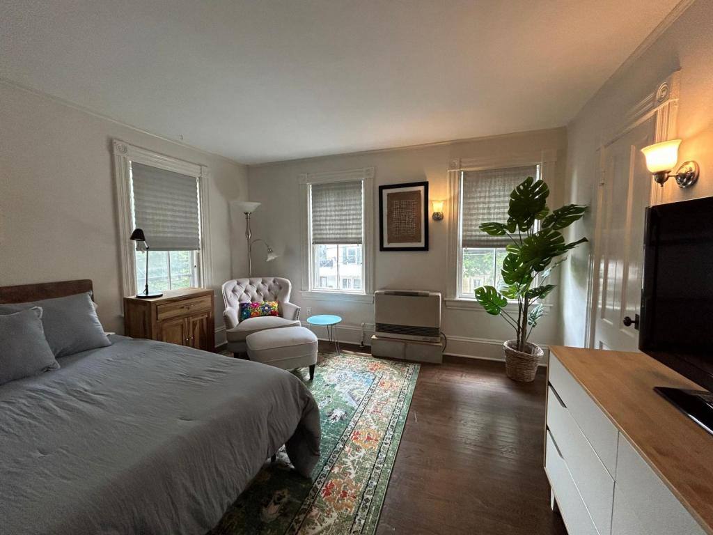 Apartment for rent at 8 S Union St #2, Burlington, VT 05401