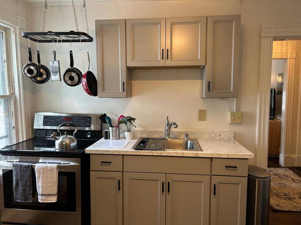 Apartment for rent at 8 S Union St #2, Burlington, VT 05401