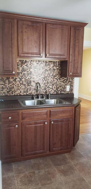 Apartment for rent at 304 Grove St, Fall River, MA 02720