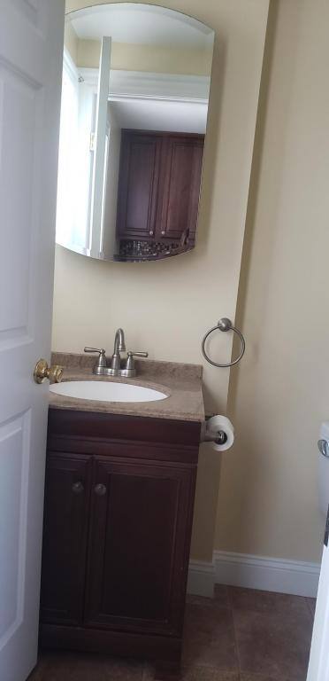 Apartment for rent at 304 Grove St, Fall River, MA 02720
