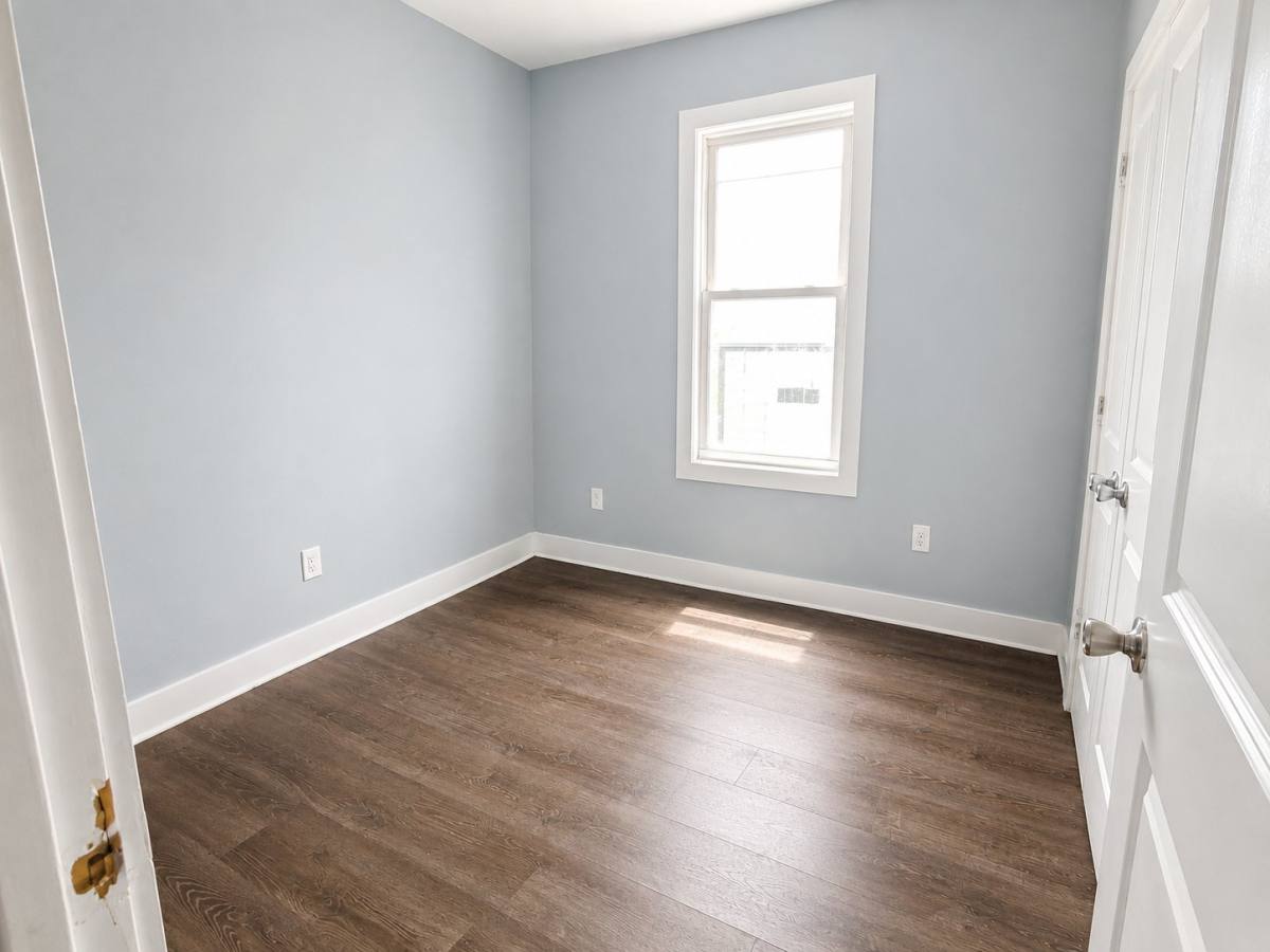 Apartment for rent at 61 16th Ave #3, Newark, NJ 07103