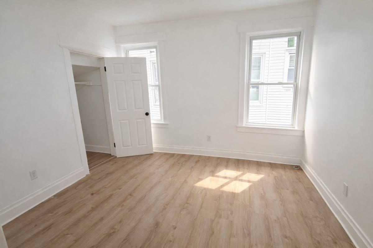 Apartment for rent at 878 S 19th St #1, Newark, NJ 07108