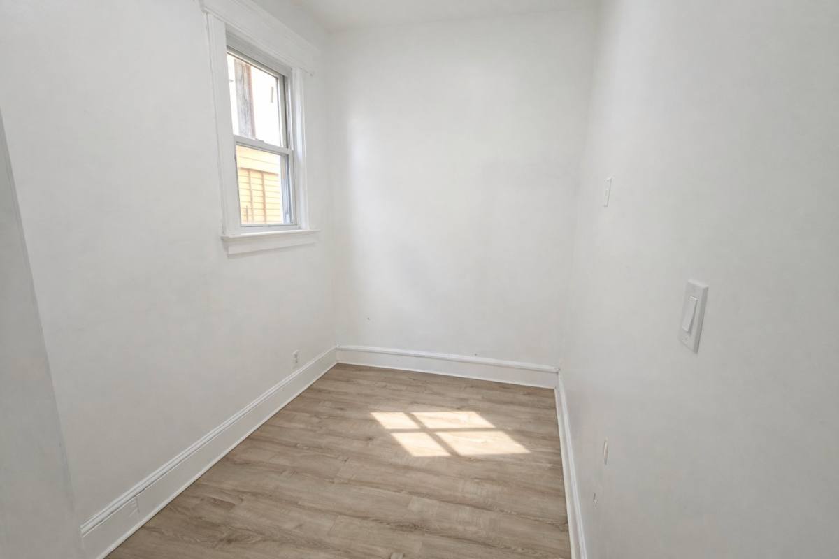Apartment for rent at 878 S 19th St #1, Newark, NJ 07108