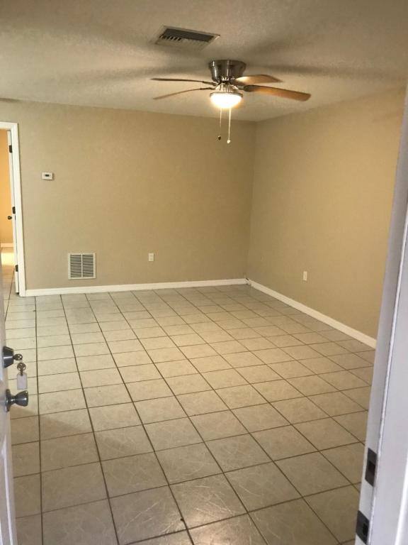 Apartment for rent at 2704 2nd St, Indian Rocks Beach, FL 33785