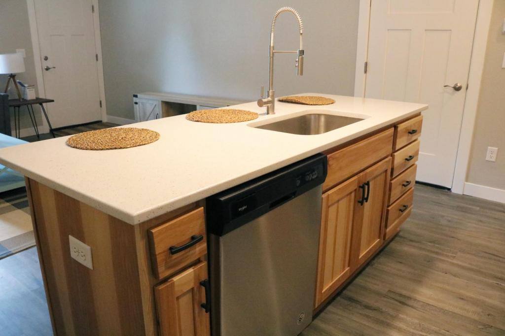 Townhouse for rent at 640 W 5th St, Garner, IA 50438