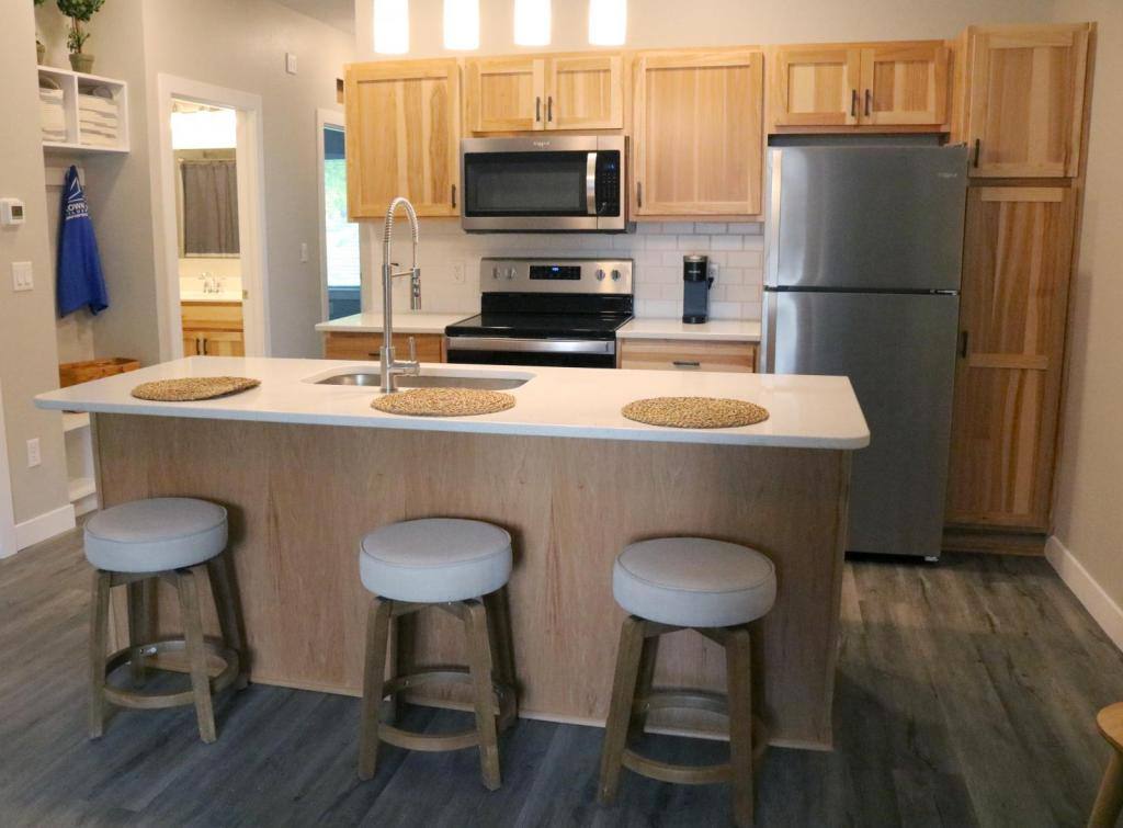 Townhouse for rent at 640 W 5th St, Garner, IA 50438