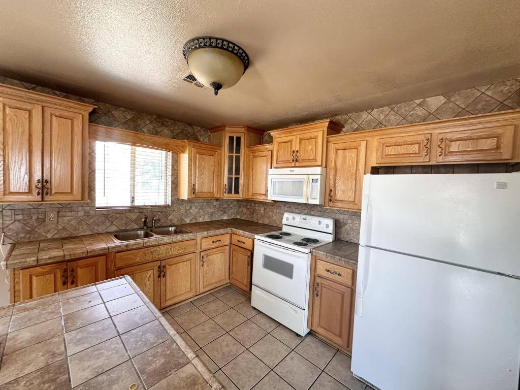 House for rent at 4546 W 18th Place, Yuma, AZ 85364