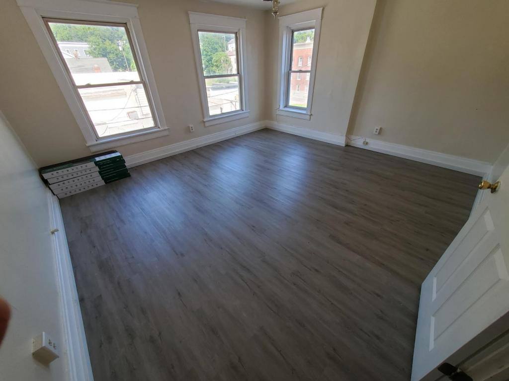 Apartment for rent at 213-215 E Main St, 3rd #LEFT, Amsterdam, NY 12010