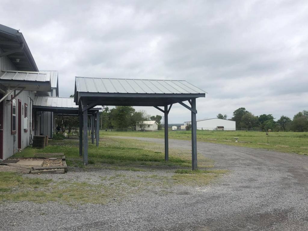 Apartment for rent at 1308 W Choctaw St #5, Tahlequah, OK 74464