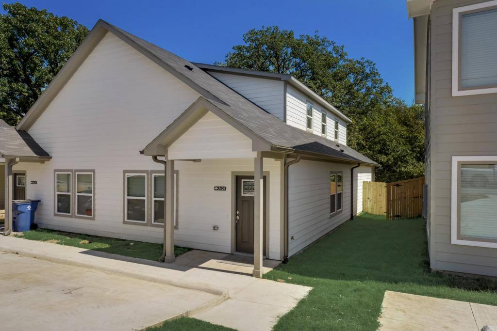 House for rent at 2424 S Fannin Ave, Denison, TX 75020