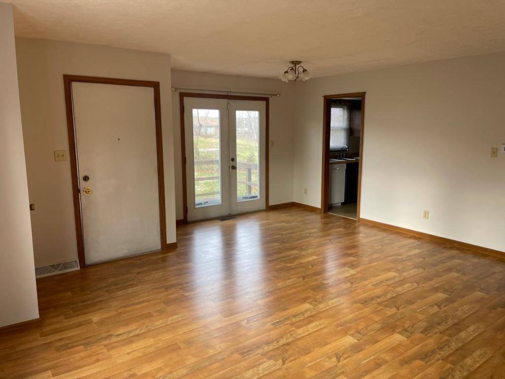 Apartment for rent at 926 Timber Lane, Wooster, OH 44691