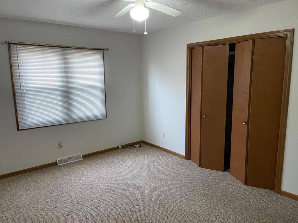 Apartment for rent at 926 Timber Lane, Wooster, OH 44691