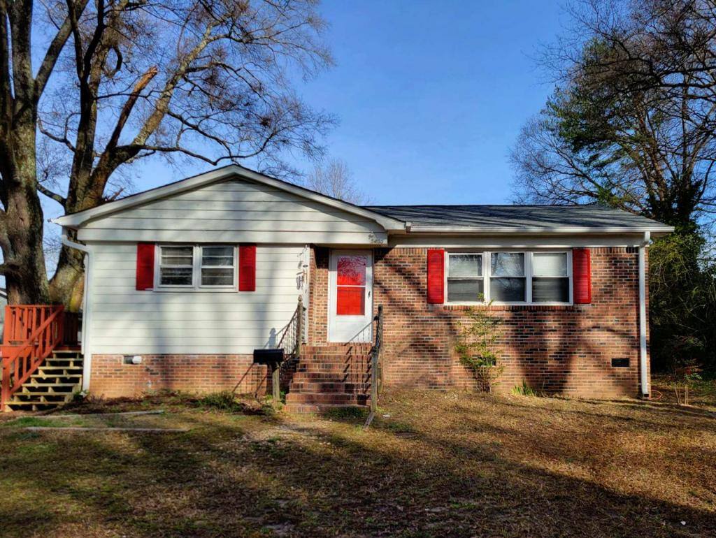 House for rent at 5405 Hilltop Circle, Charlotte, NC 28269