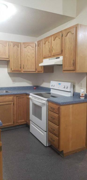 Apartment for rent at 1923 Iowa St, Superior, WI 54880