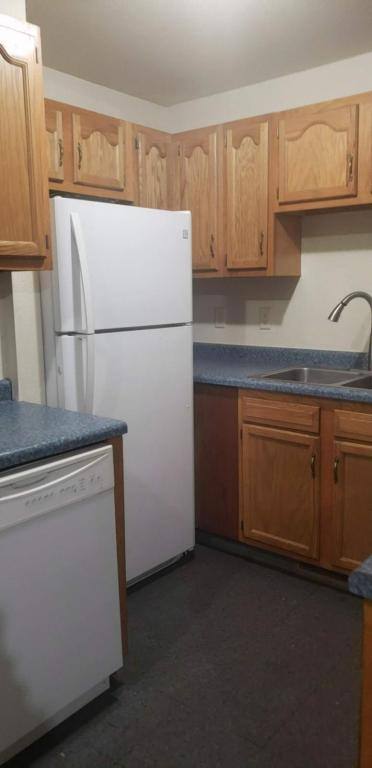 Apartment for rent at 1923 Iowa St, Superior, WI 54880