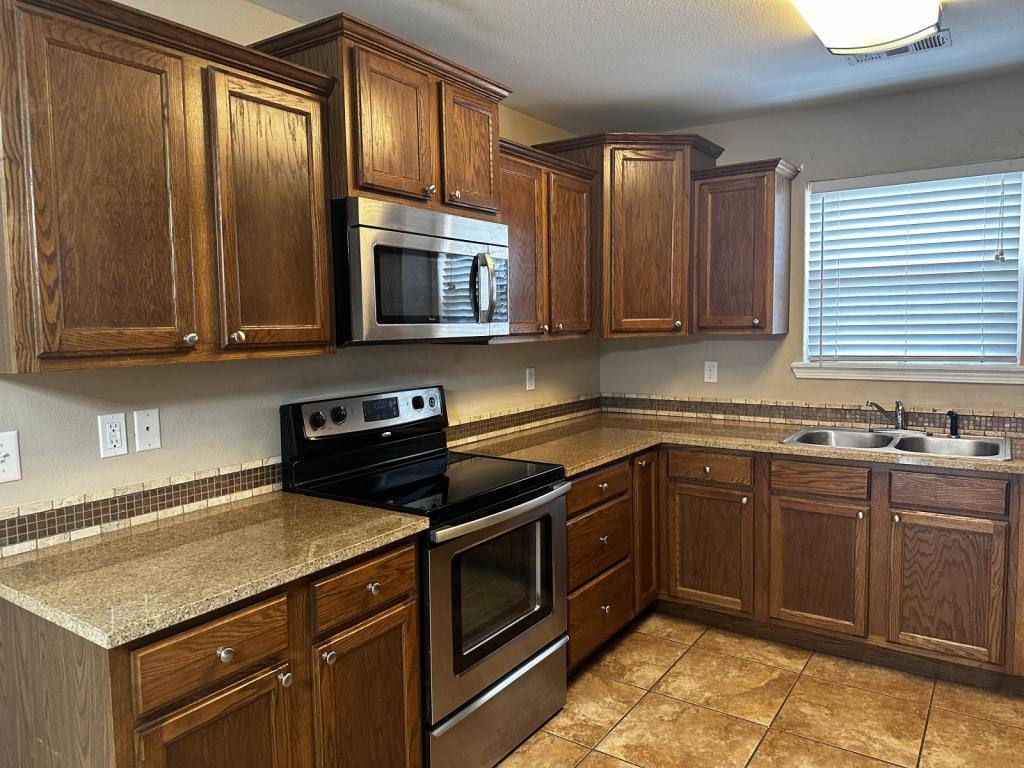 Apartment for rent at 129 Enterprise, Hot Springs National Park, AR 71913